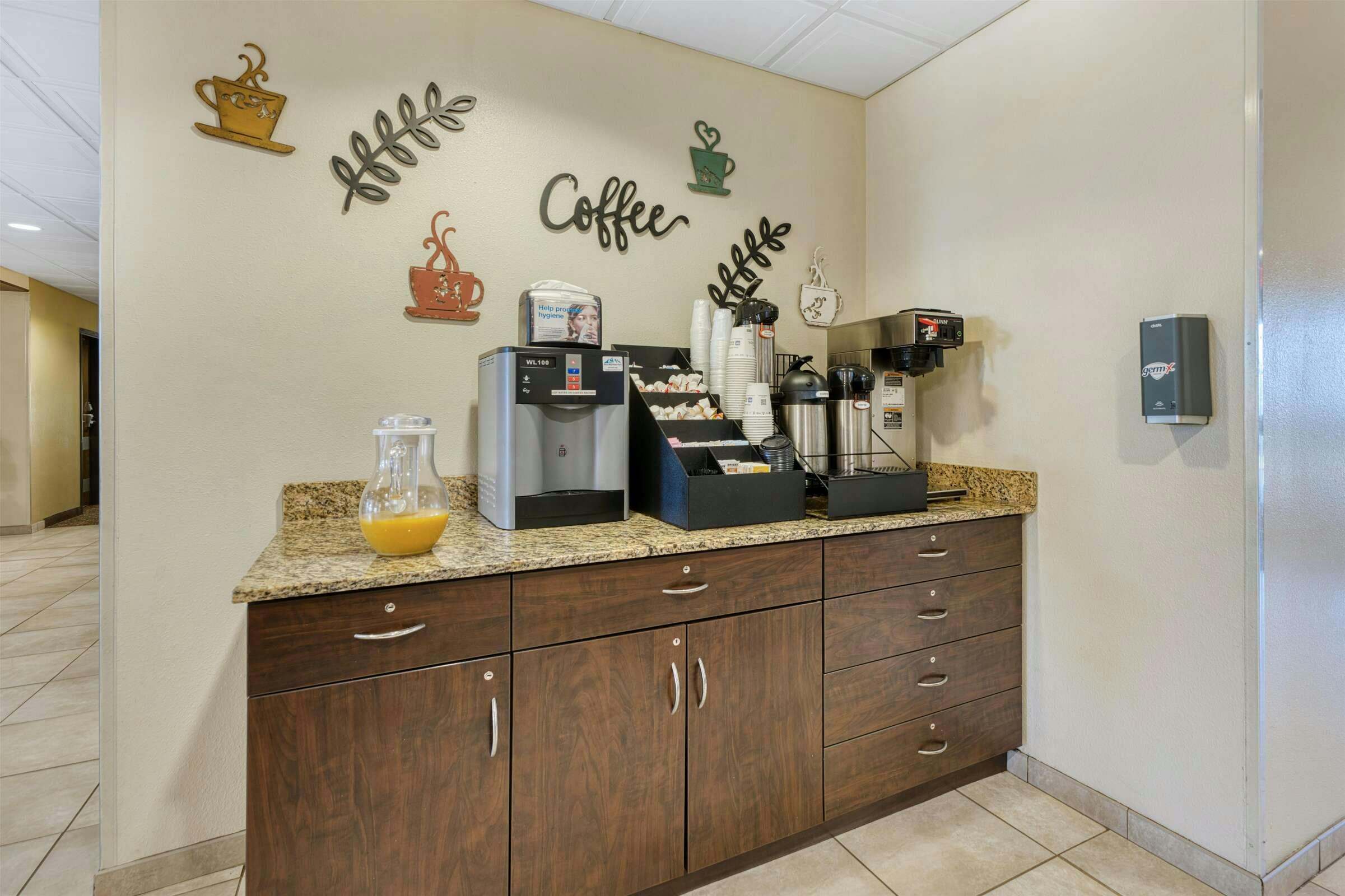 Hotel Sure Stay Plus Hotel By Best Western Buckhannon photo 3