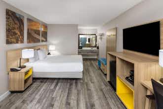 Hotel Days Inn Branson Ozarks photo 4