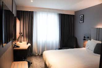 Hotel Crowne Plaza London - Kingston photo 2