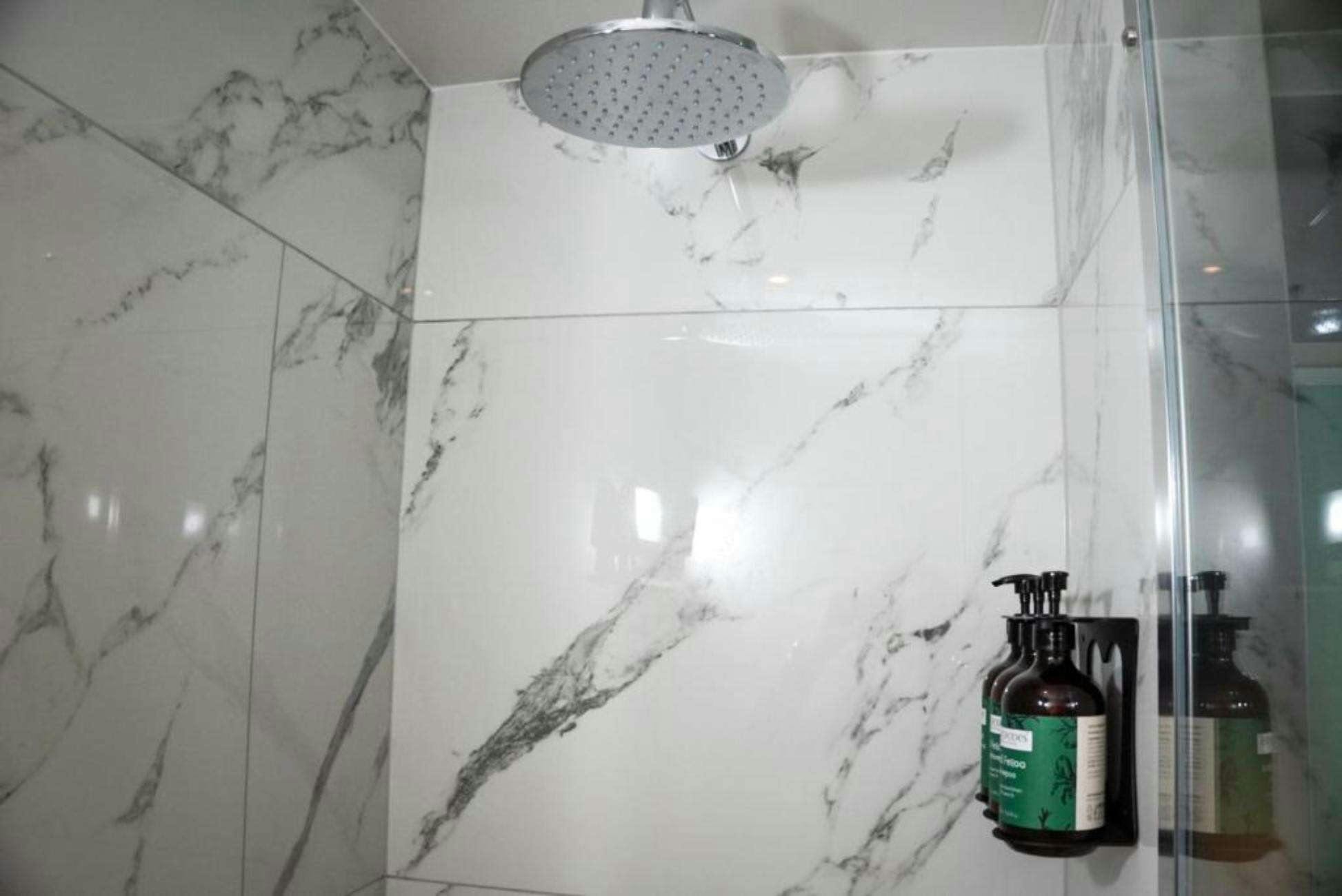 Hotel Crowne Plaza London - Kingston photo 5