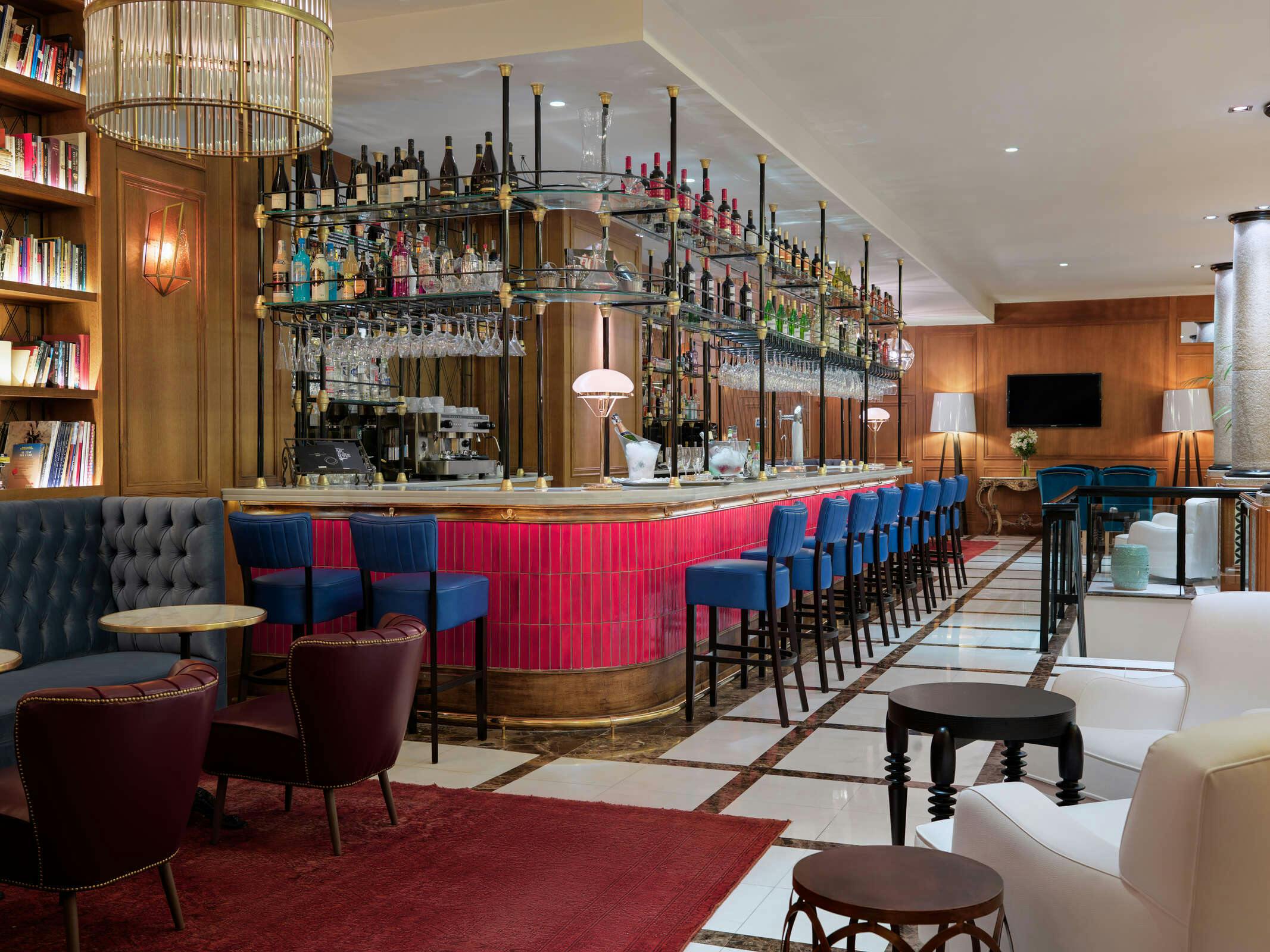 Hotel Boutique Hotel H10 Villa de la Reina photo 1