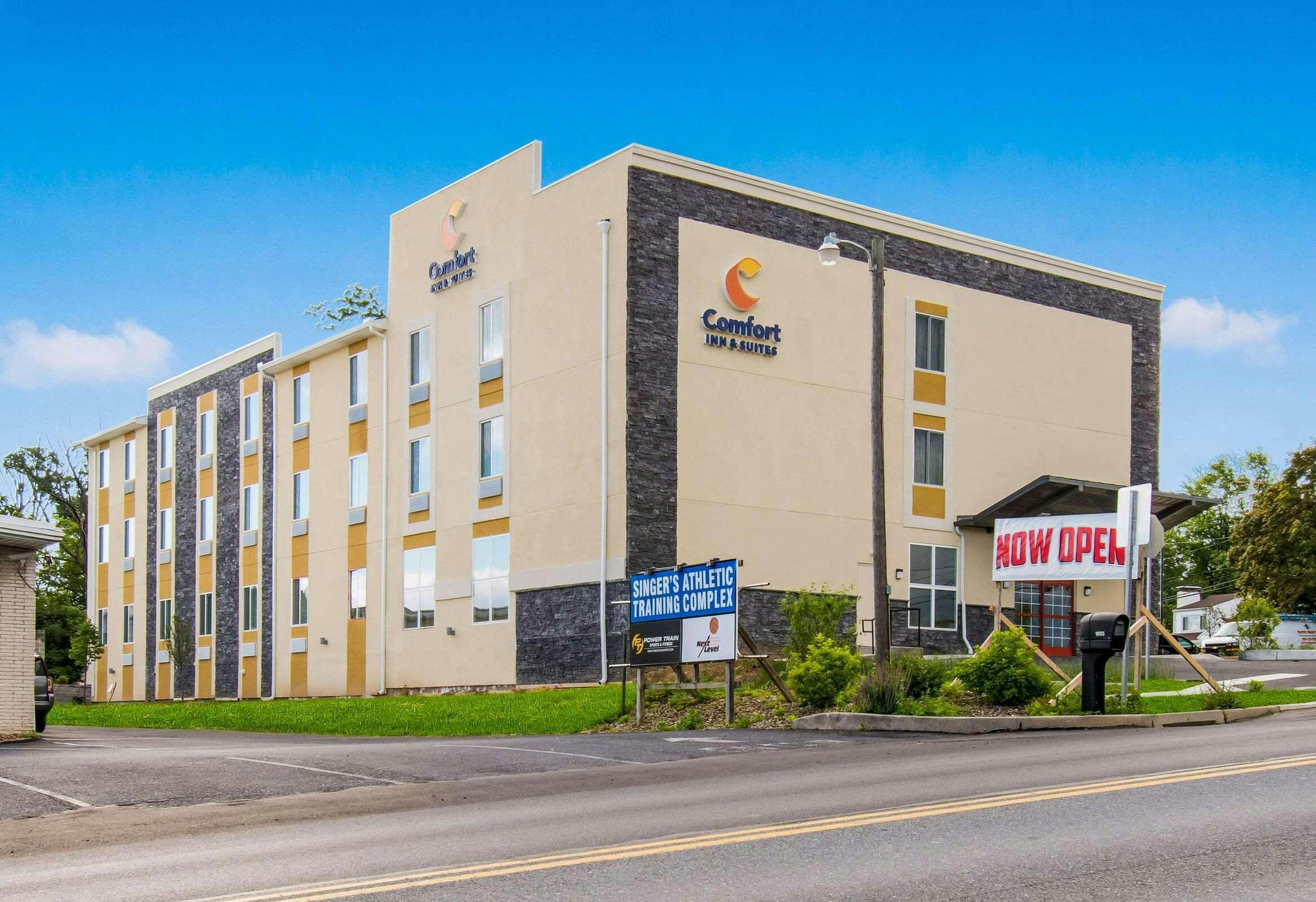 Comfort Inn Suites Harrisburg Hershey West