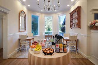 Hotel Best Western Grandma's Feather Bed photo 4