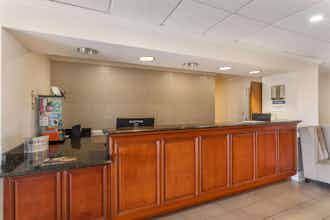 Hotel Best Western Plus Madison Inn photo 1