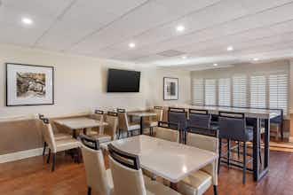 Hotel Best Western Plus Madison Inn photo 3