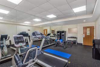 Hotel Best Western Plus Madison Inn photo 5