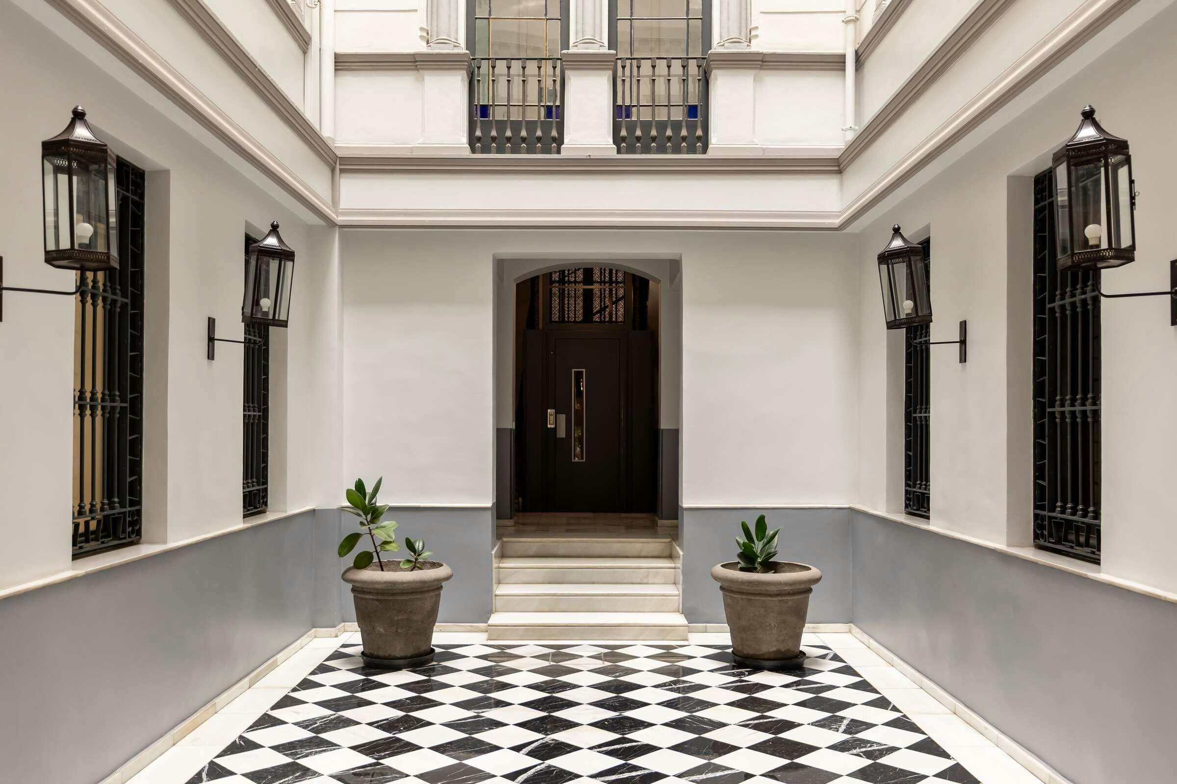 Colectia Stays Pau Claris