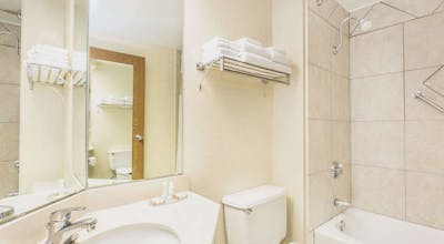 Baymont Inn Suites Cincinnati