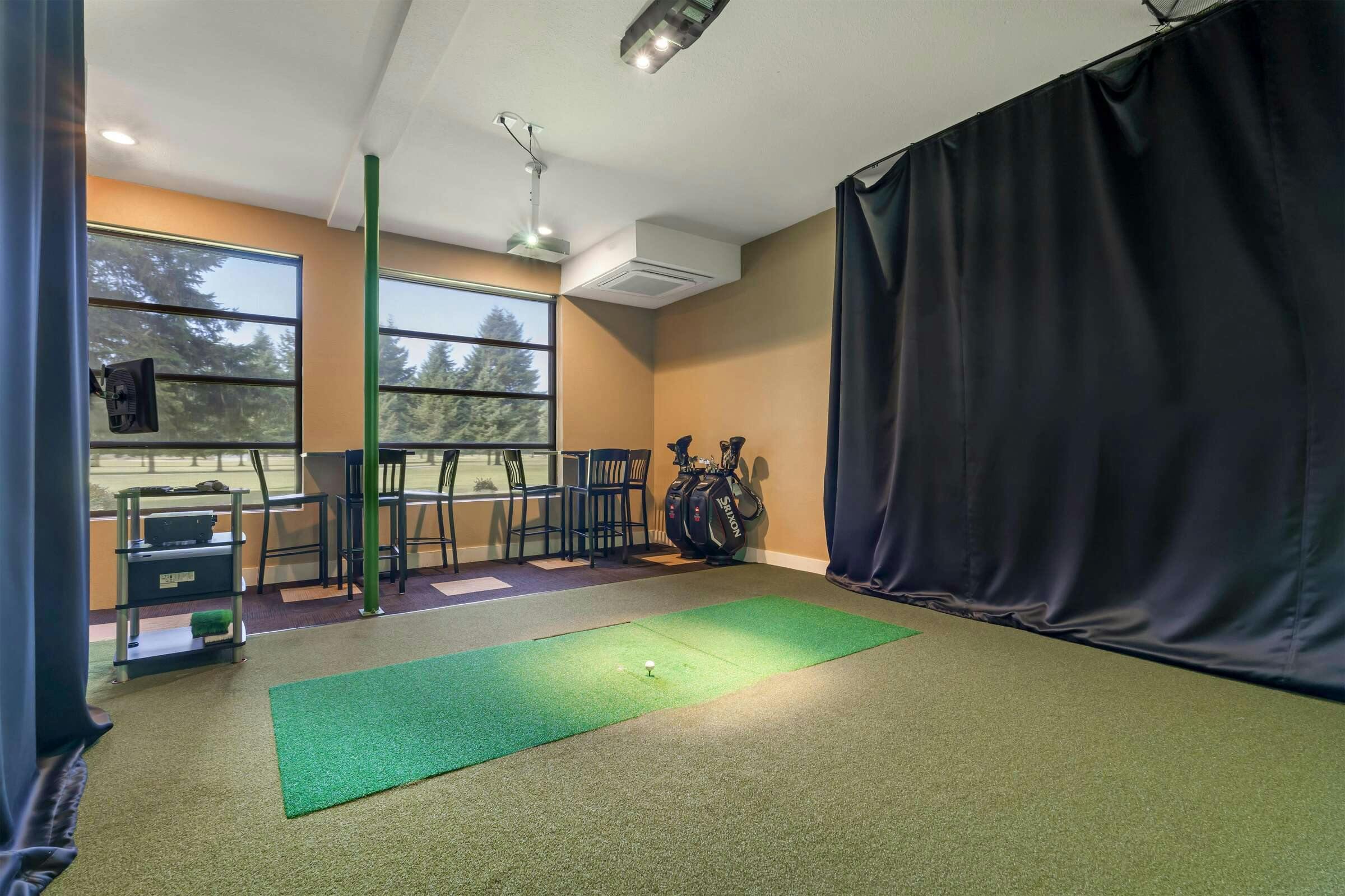 Hotel Best Western Plus Plaza by the Green photo 4