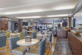 Hotel Best Western Plus Eau Claire Conference Center photo 2