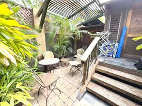 Hotel Maui What a Wonderful World Bed and Breakfast photo 1