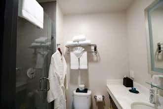 Hotel Hotel EPIK photo 3