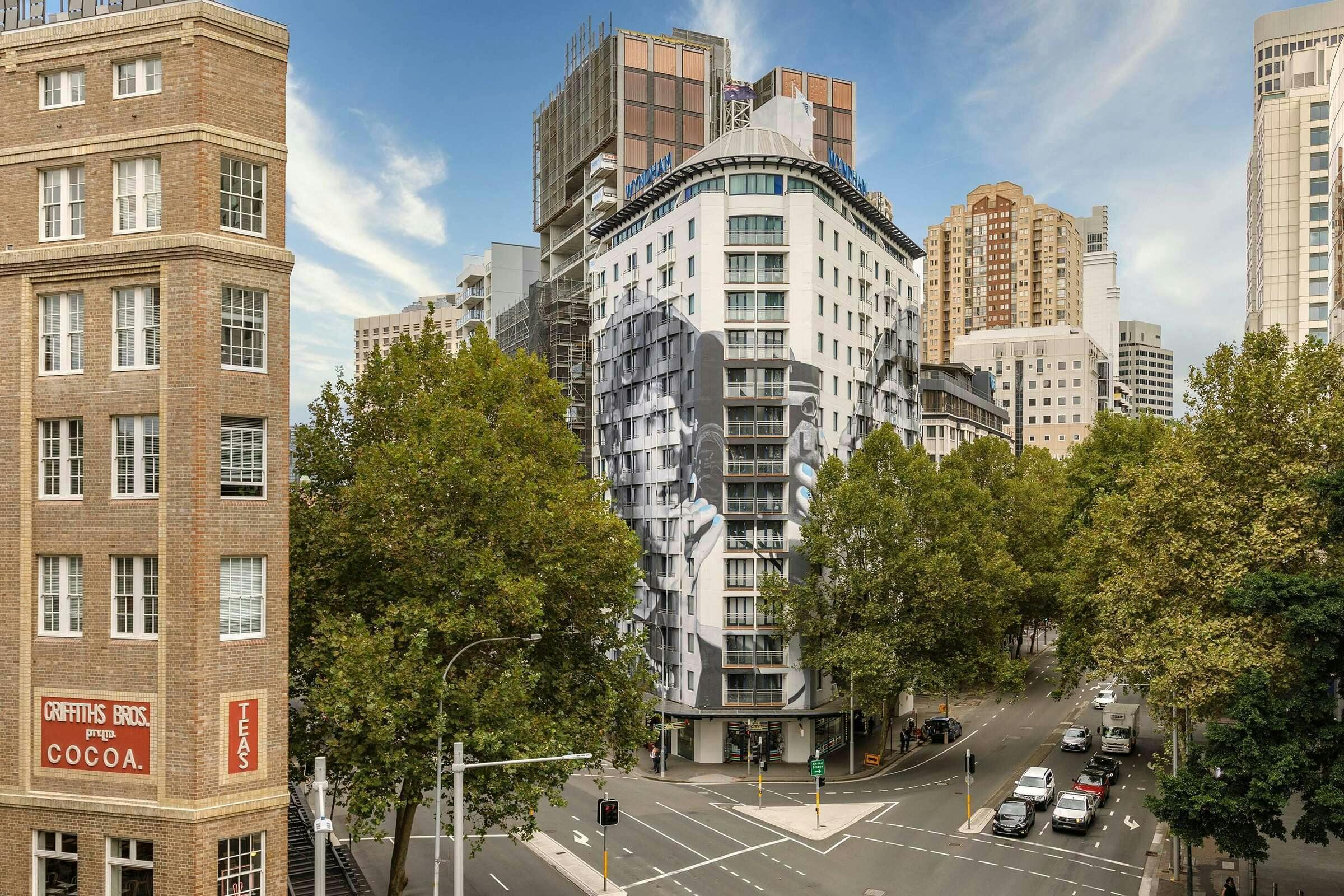 Hotel Club Wyndham Sydney photo 3