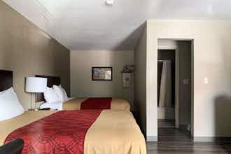 Hotel Studio6 Suites Vancouver, WA - Waterfront photo 3