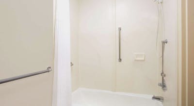 Days Inn by Wyndham Easley/Greenville/Clemson Area