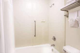 Hotel Days Inn by Wyndham Easley/Greenville/Clemson Area photo 1