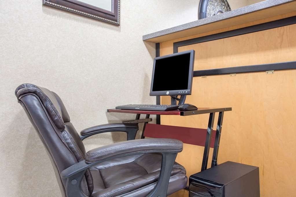 Hotel Days Inn by Wyndham Easley/Greenville/Clemson Area photo 2