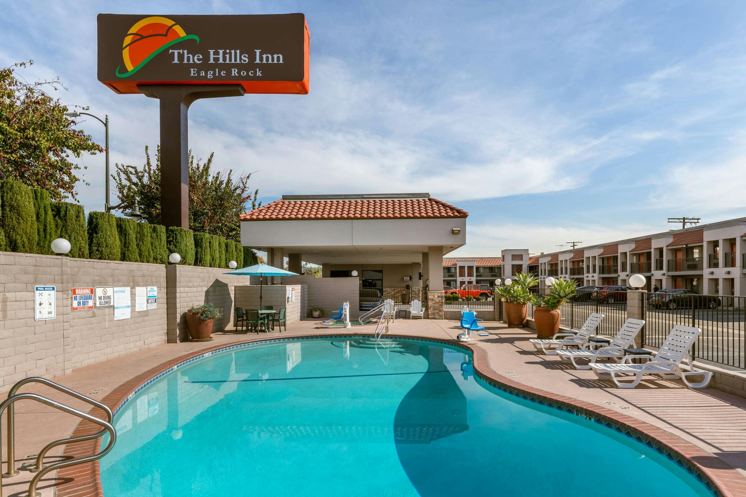 Hotel The Hills Inn Eagle Rock photo 4