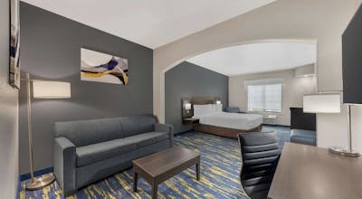 Sure Stay Plus Hotel By Best Western San Antonio Sea World