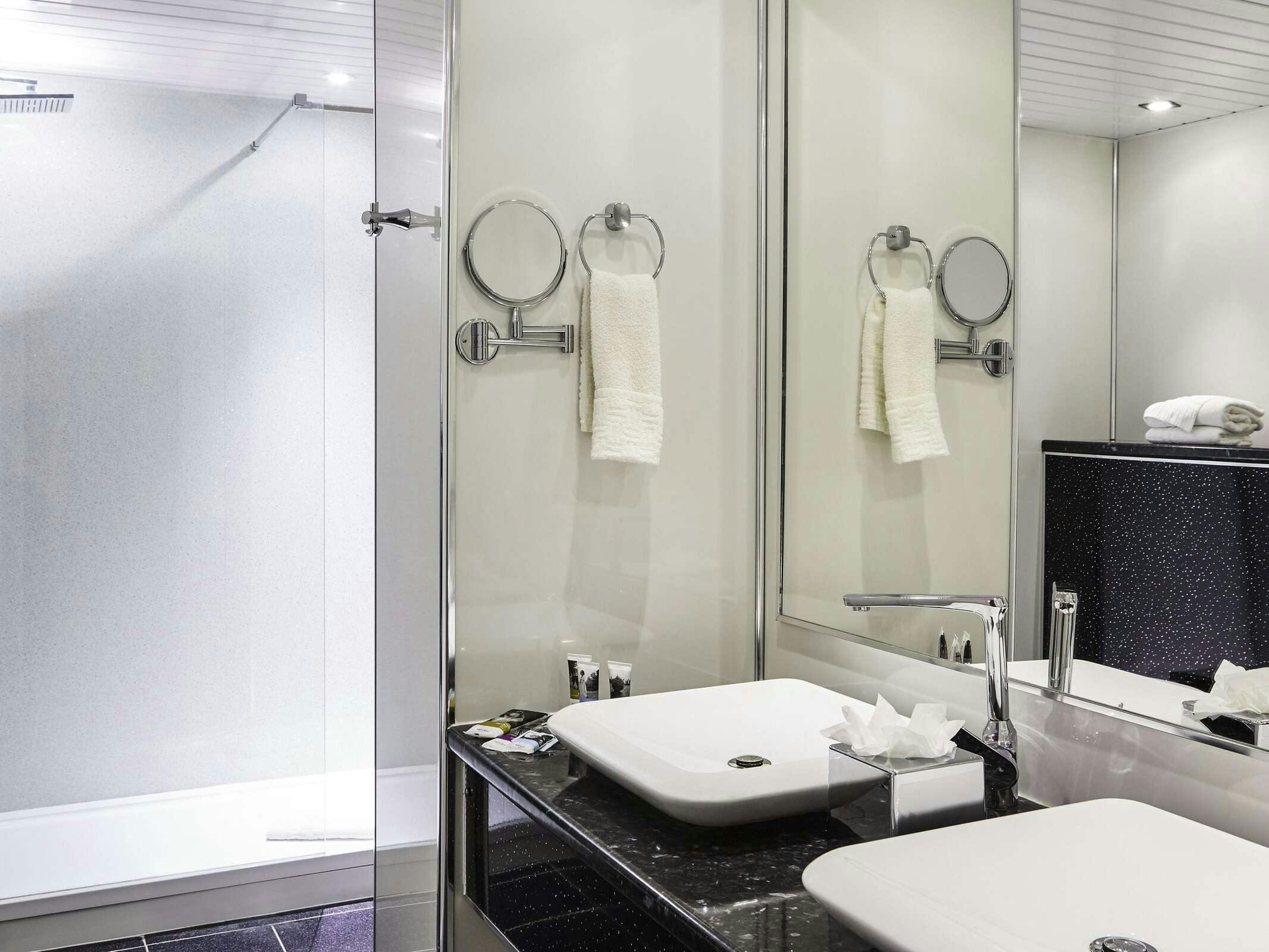 Hotel Mercure St Helens photo 4