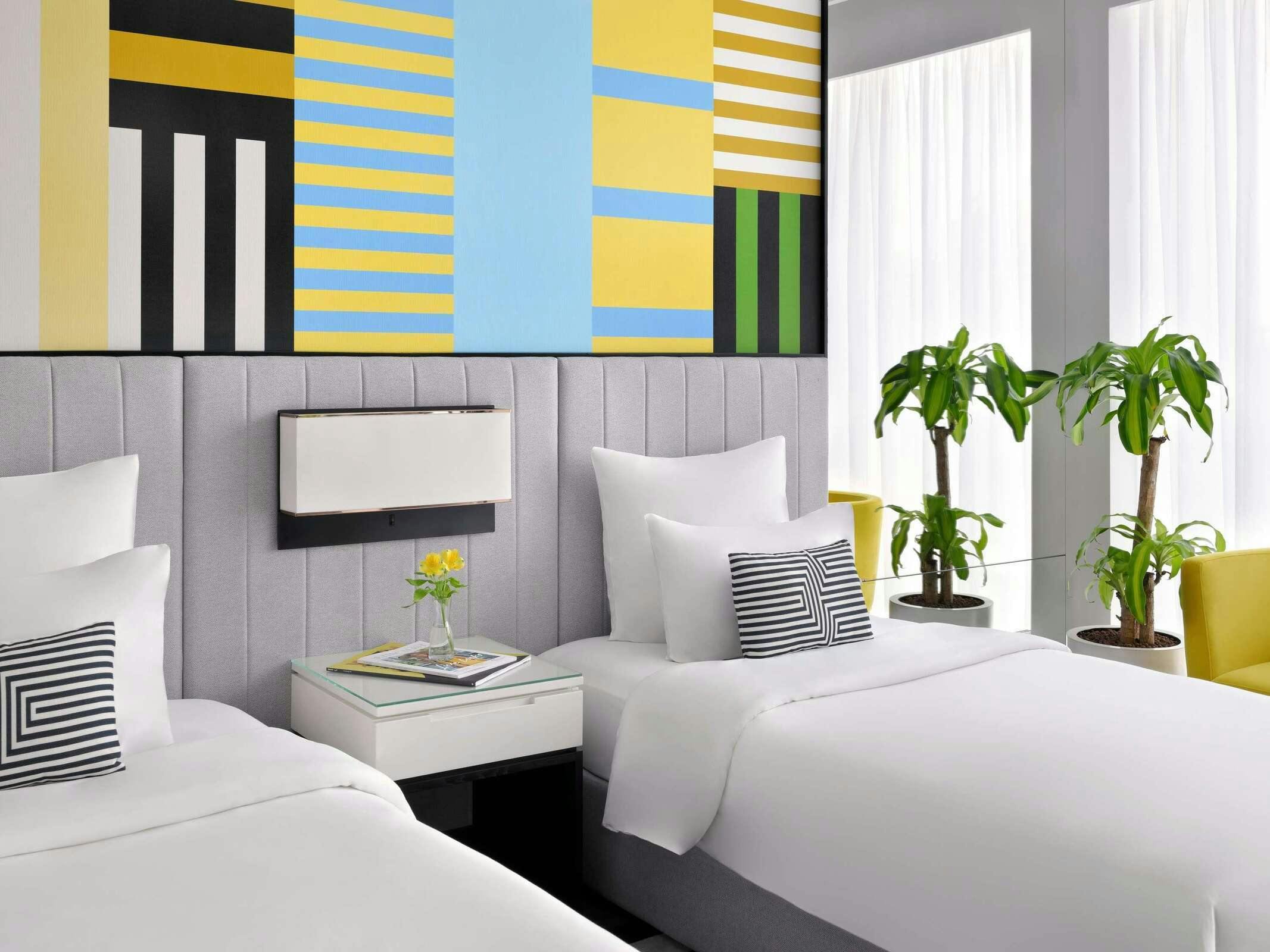 Hotel Pullman Dubai Downtown photo 2