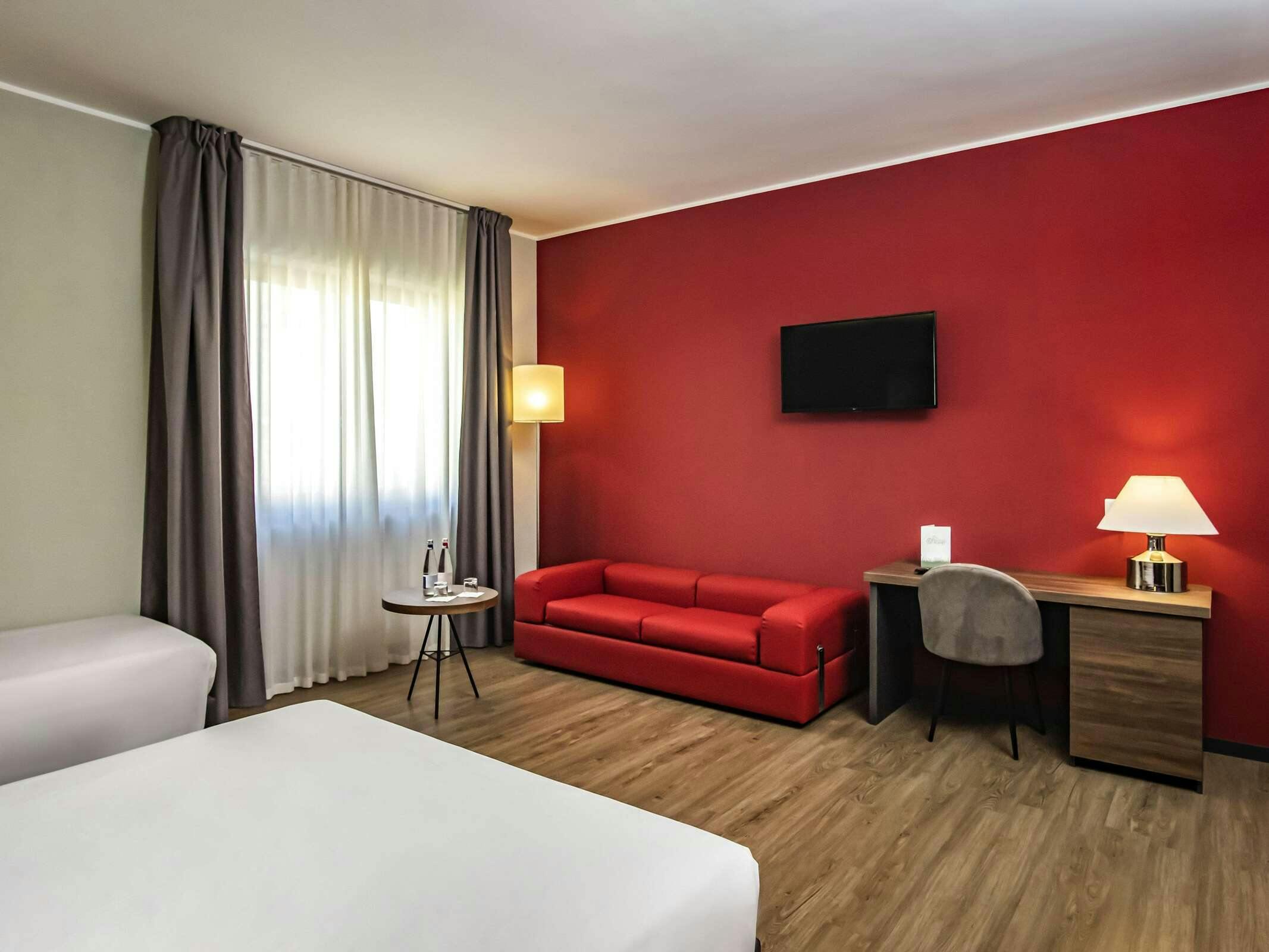Hotel Mercure Hotel President Lecce photo 3