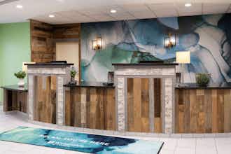 Hotel Wyndham Garden Otsego photo 3