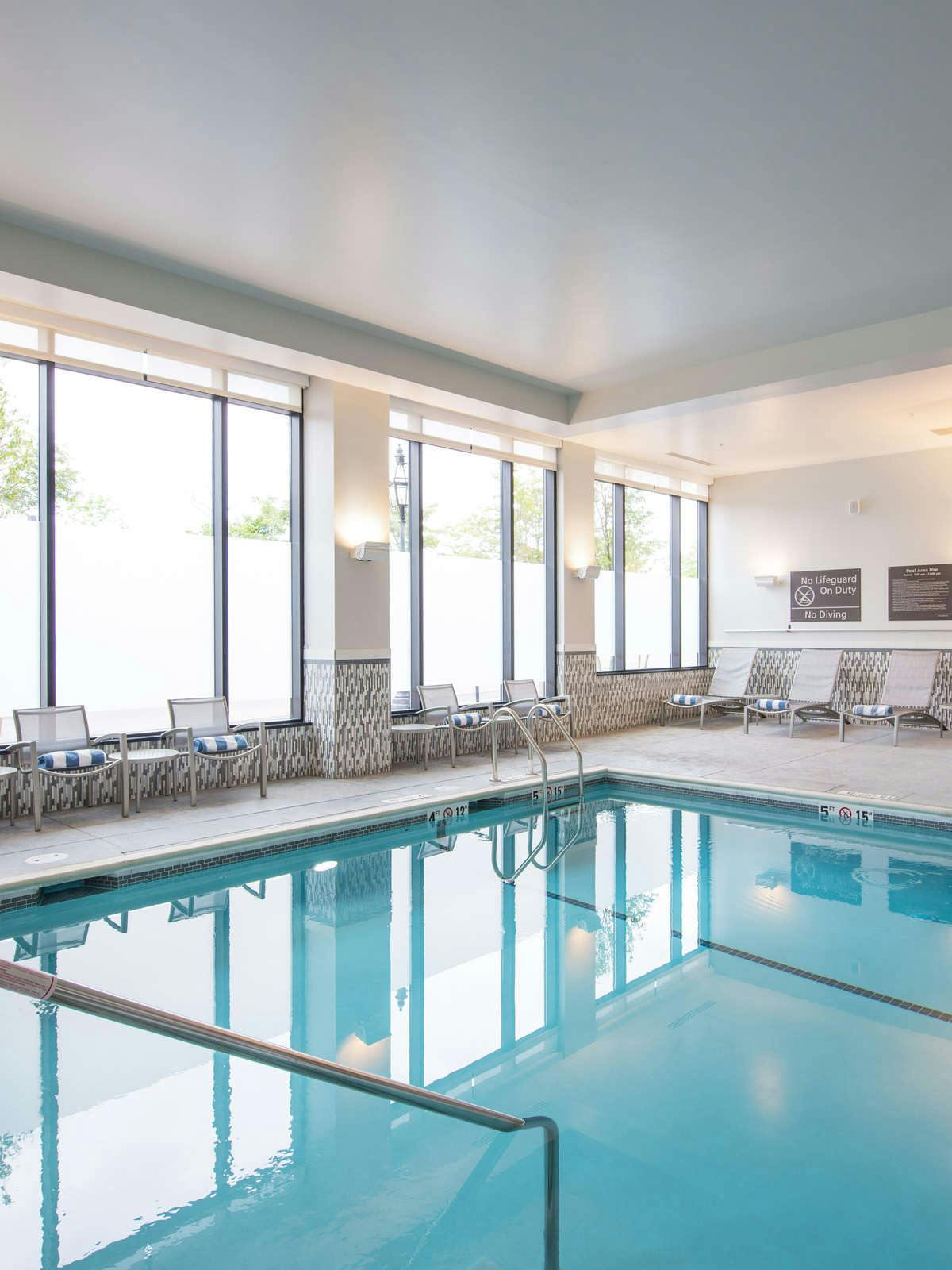 Hotel Hampton Inn & Suites Portsmouth Downtown photo 1