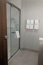 Hotel Holiday Inn Express & Suites Dallas North - Addison photo 2