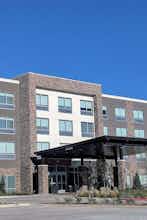 Hotel Holiday Inn Express & Suites Dallas North - Addison photo 4