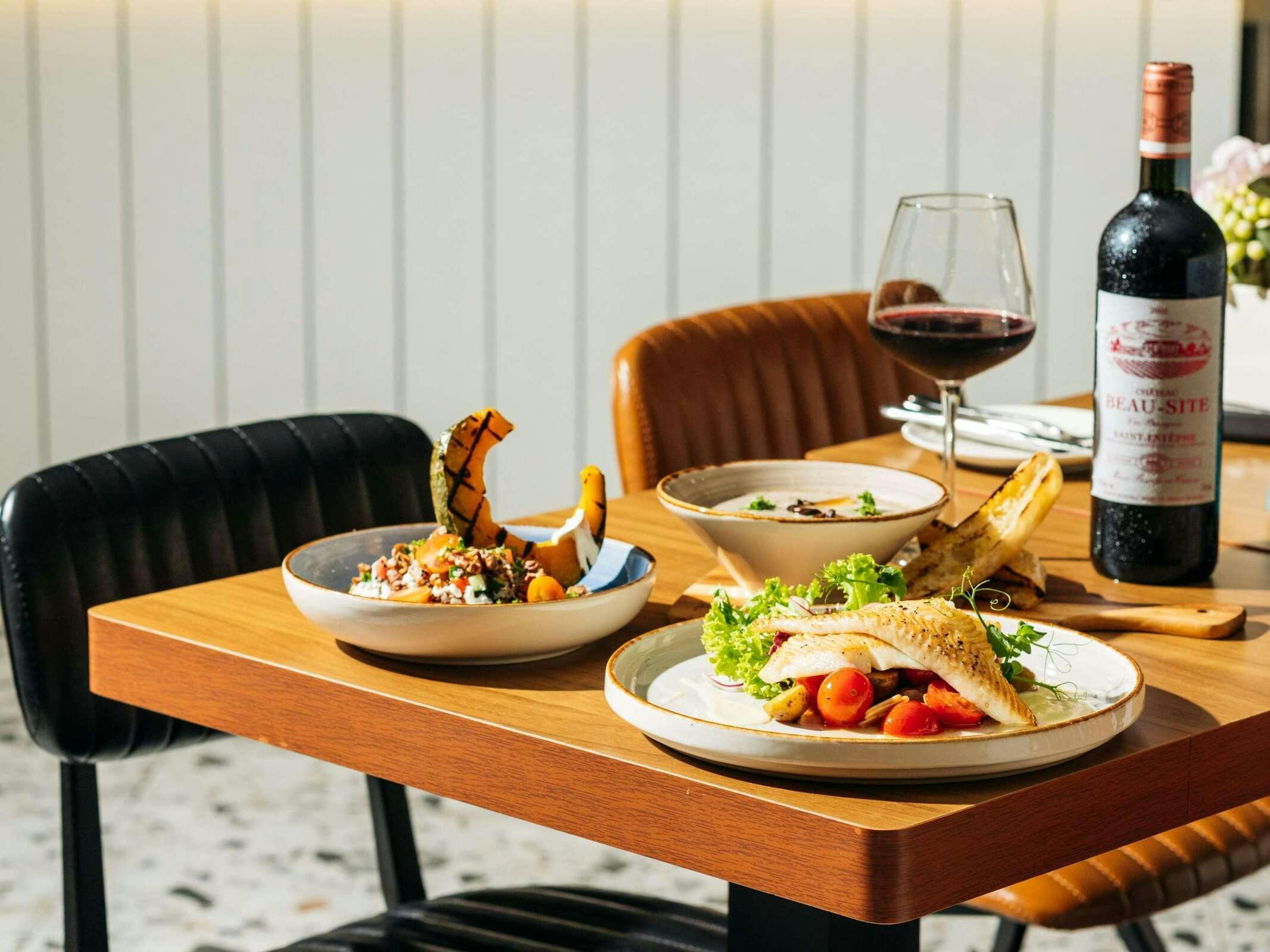 Hotel MERCURE SINGAPORE TYRWHITT photo 4