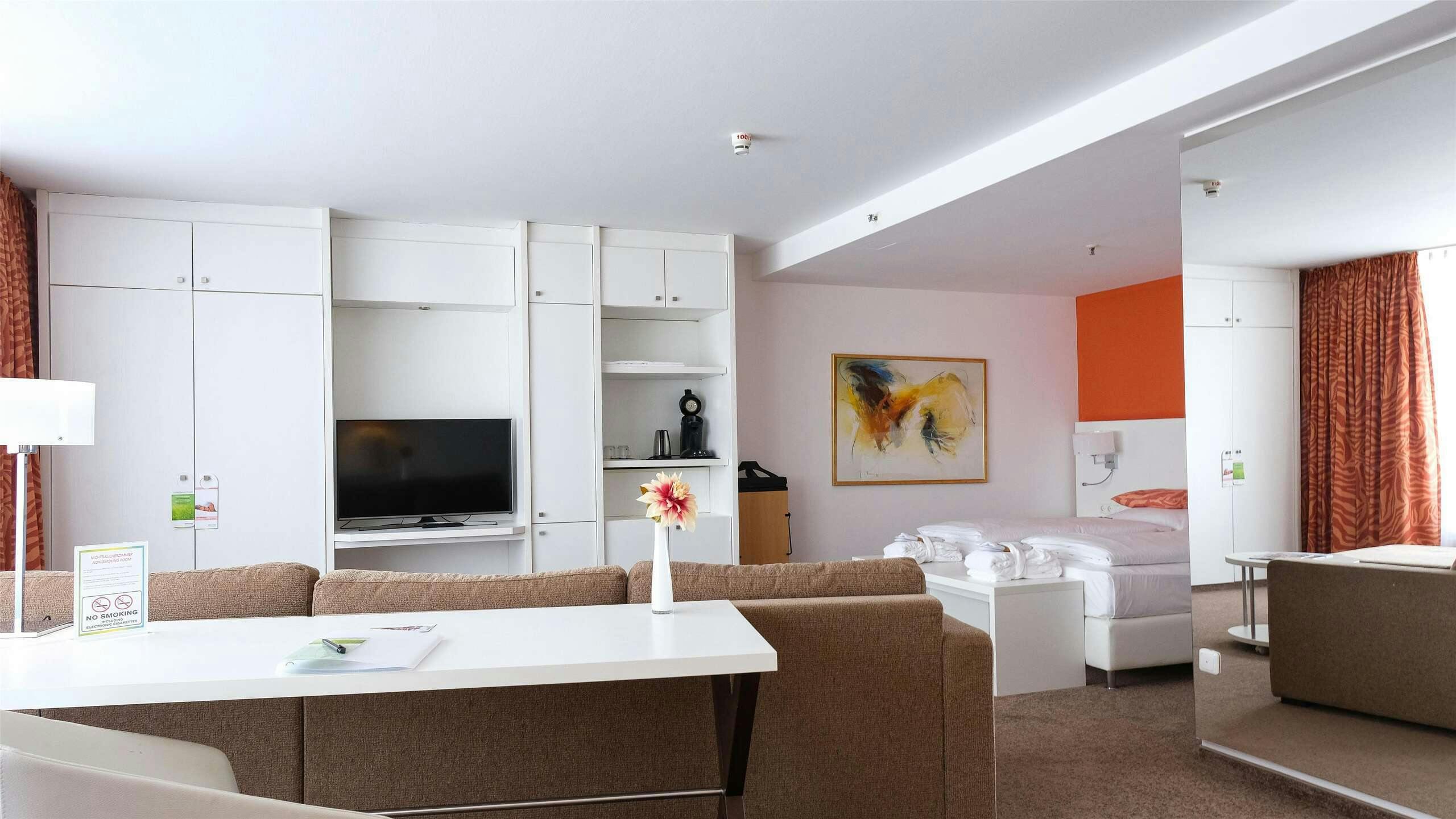 Hotel Relexa Hotel Frankfurt/ Main photo 2