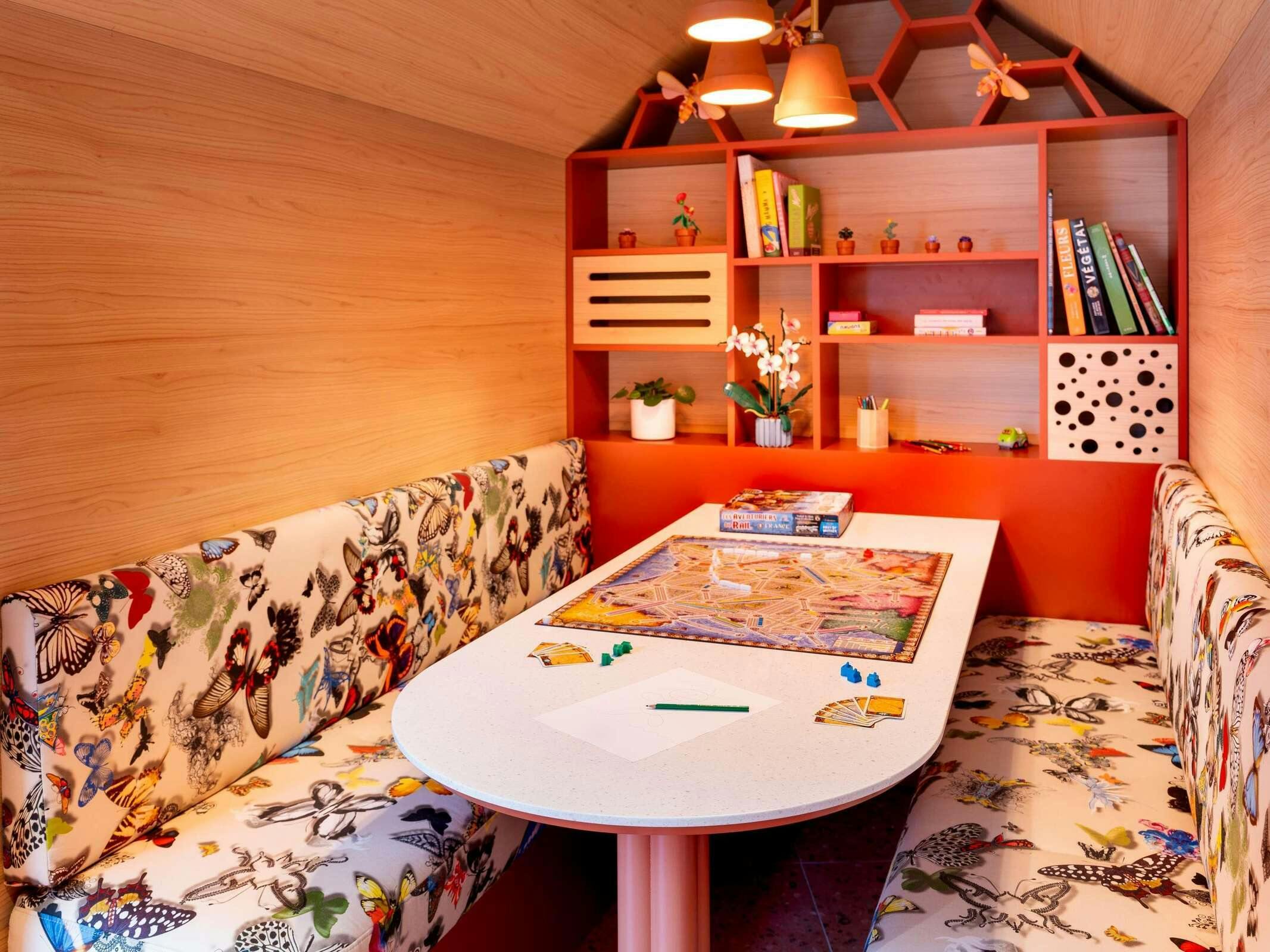 Hotel Ibis Styles Strasbourg Centre République photo 1