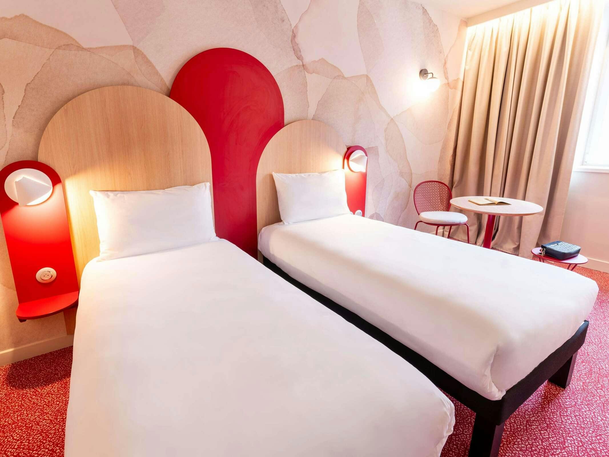 Hotel Ibis Styles Strasbourg Centre République photo 5