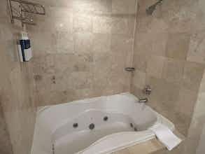 Hotel Best Western Premier Plainview Long Island Hotel photo 5