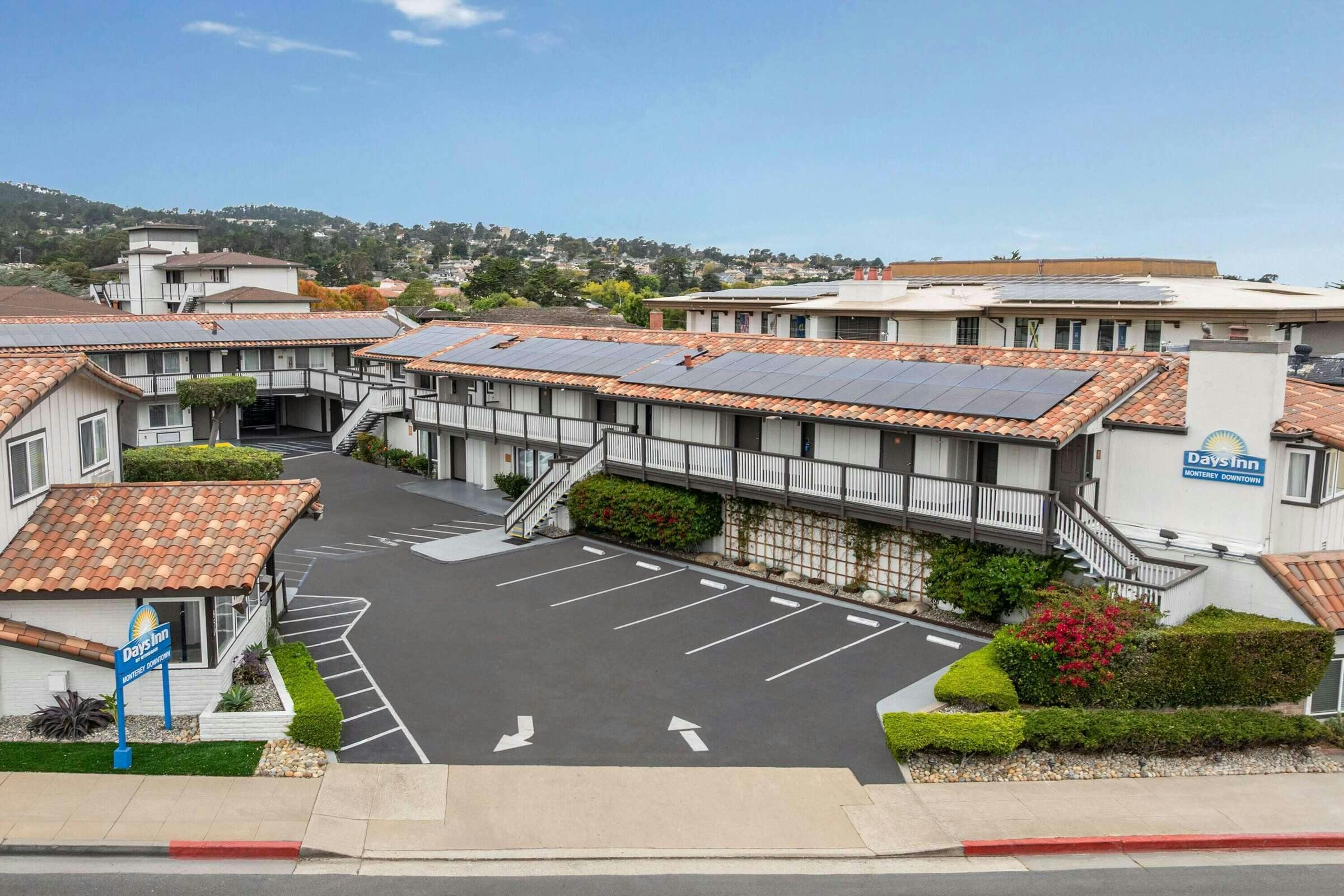 Days Inn Monterey Downtown