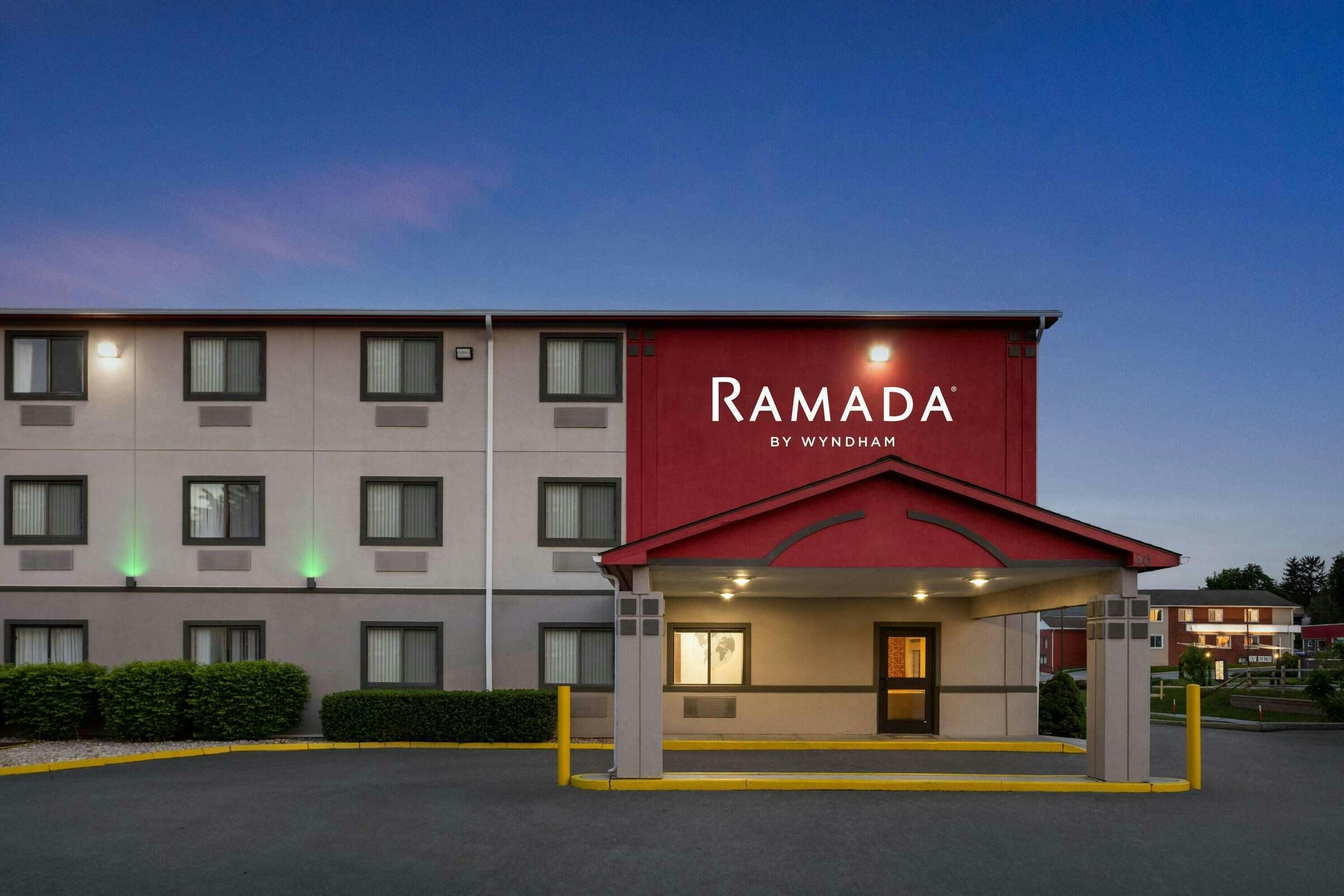 Hotel Ramada York Harrisburg Hershey photo 1