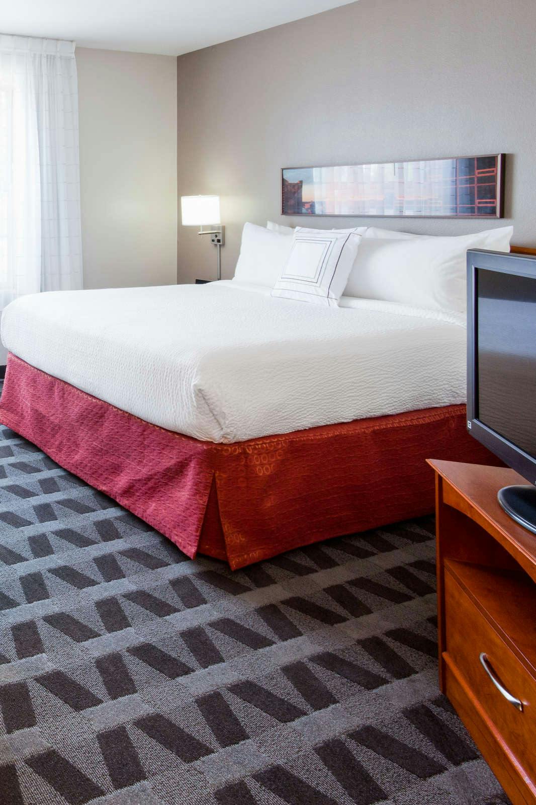 Hotel TownePlace Suites by Marriott Minneapolis West/St. Louis Park photo 1