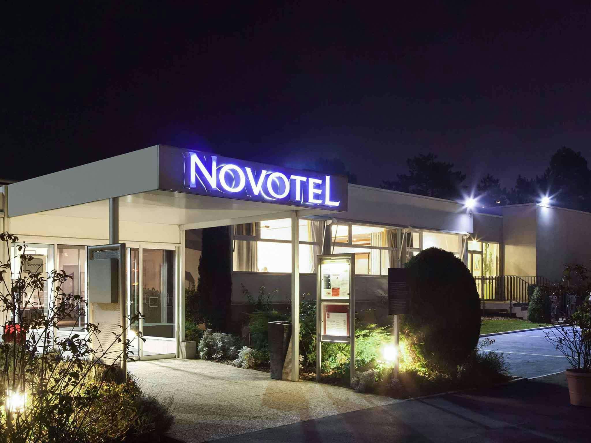 Hotel Novotel Amiens Pôle Jules Verne photo 2