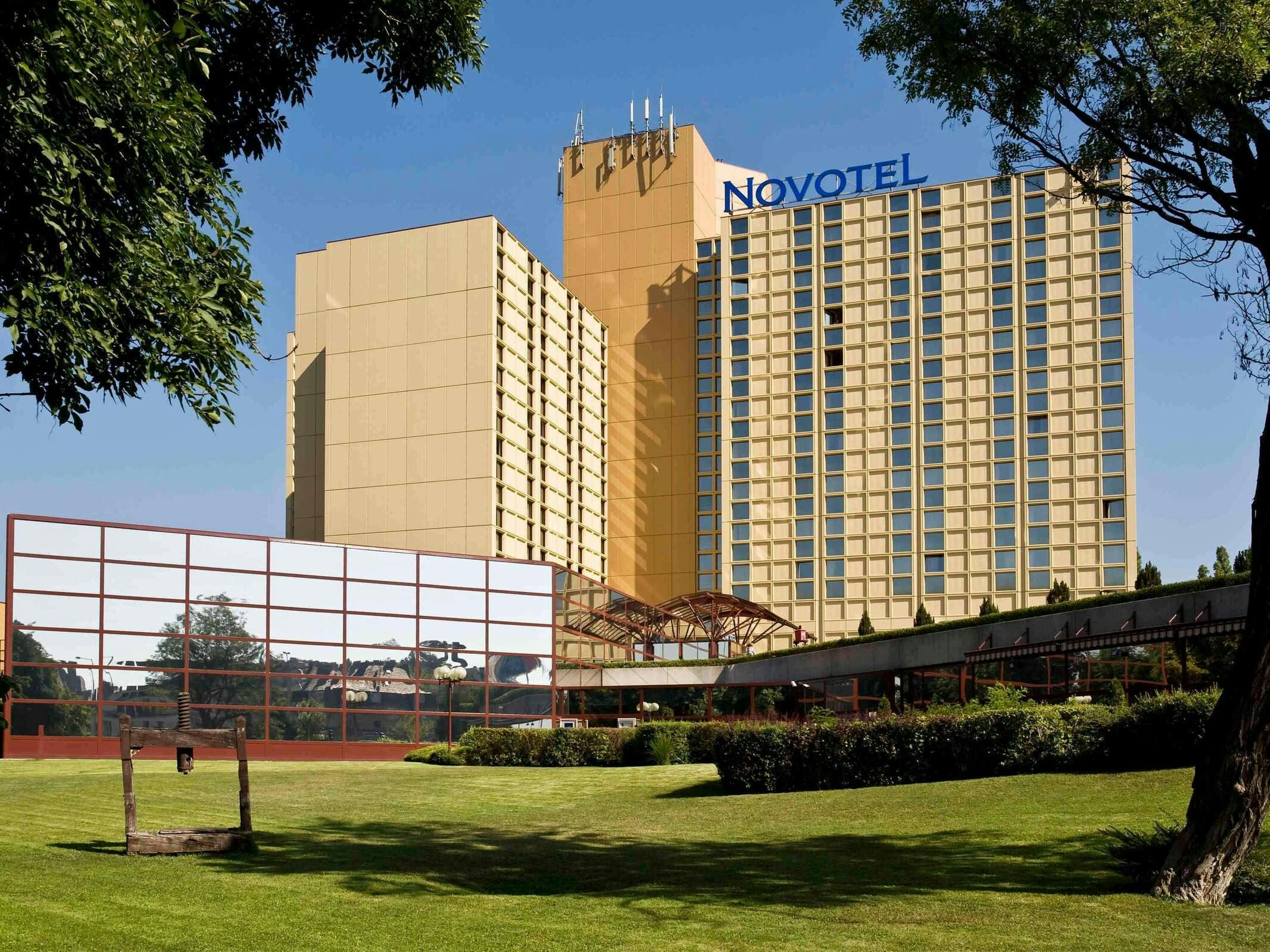 Hotel Novotel Budapest City & Budapest Congress Center photo 2