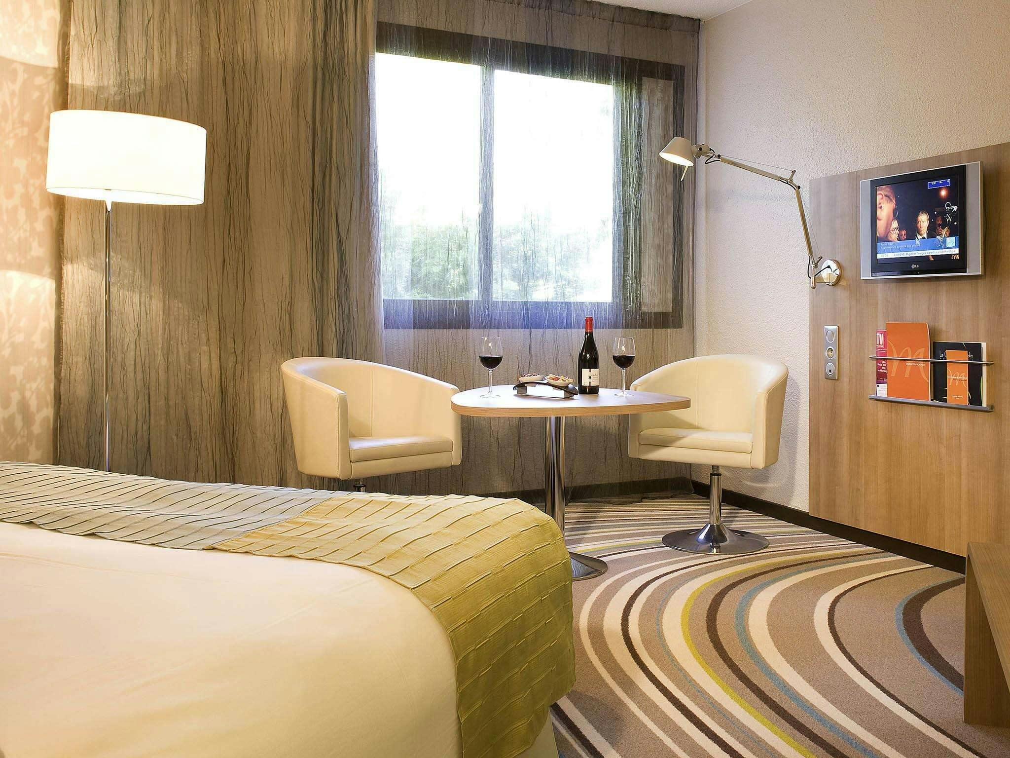 Hotel Mercure Angers Centre De Congres photo 4