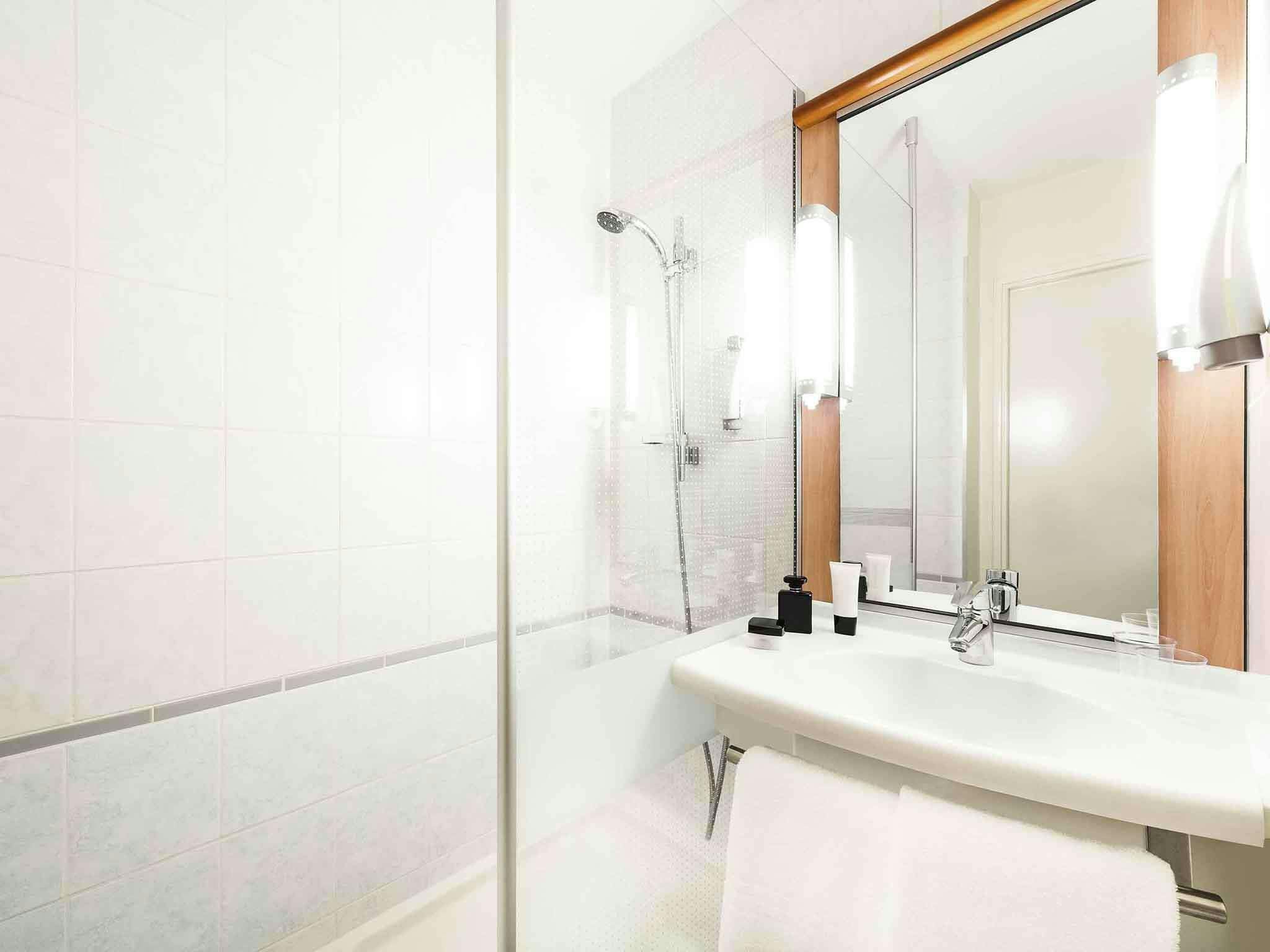 Hotel Ibis Châtellerault photo 5