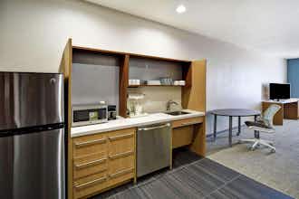 Hotel Home2 Suites by Hilton Oklahoma City Airport photo 2