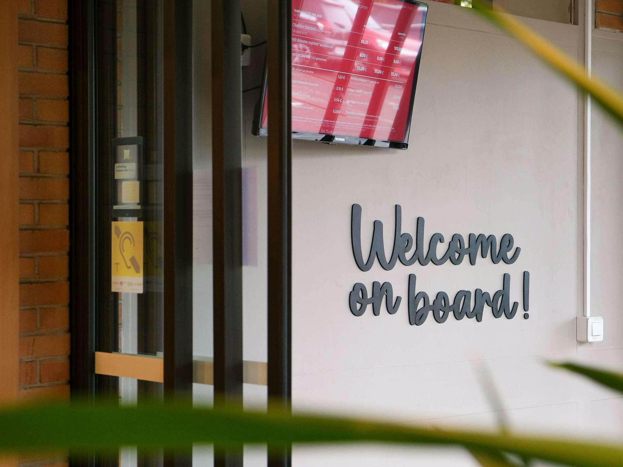 Hotel Ibis Toulouse Blagnac Aéroport photo 3