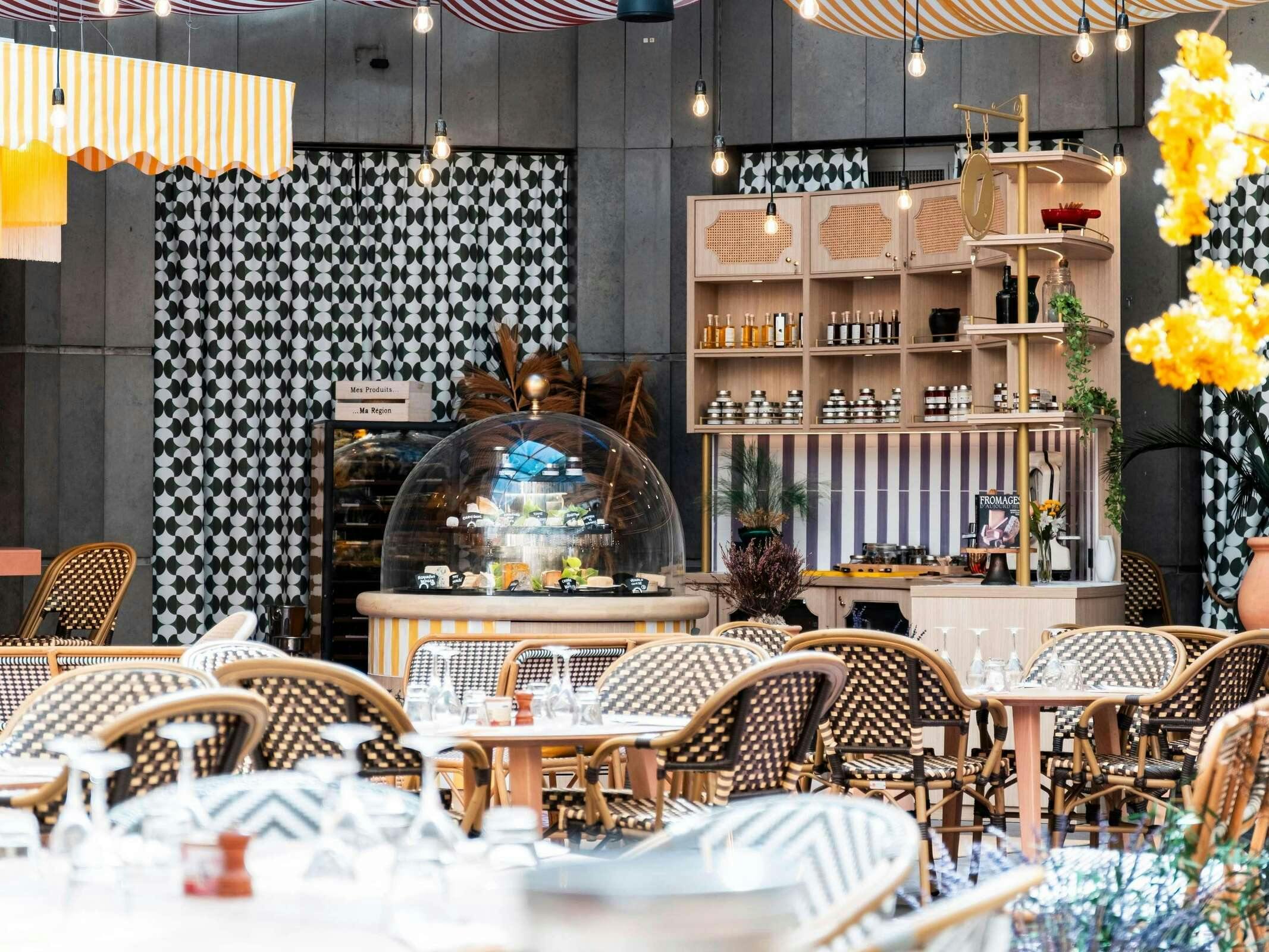 Hotel Novotel Atria Nimes Centre photo 4