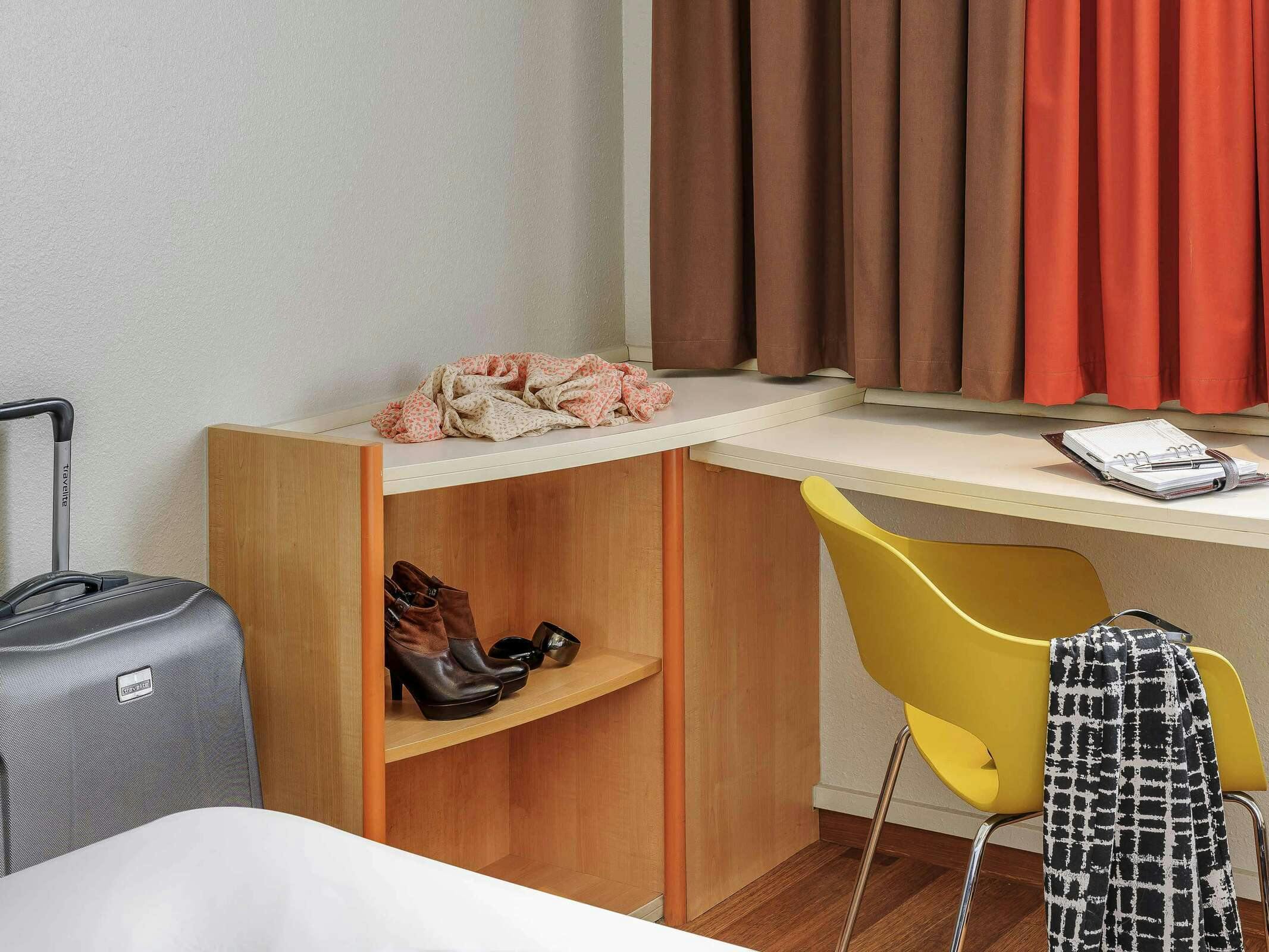 Hotel Ibis Frankfurt Messe West photo 5