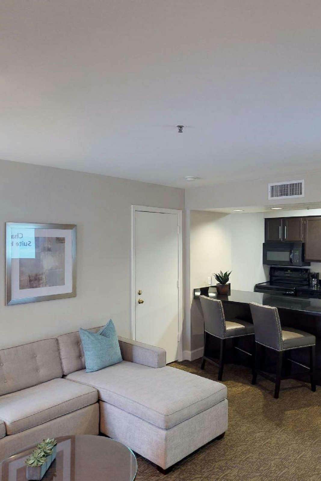 Hotel Chase Suite Hotel Brea photo 3