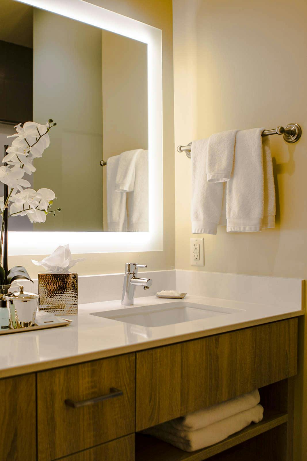 Hotel Inn at 500 Capitol photo 2