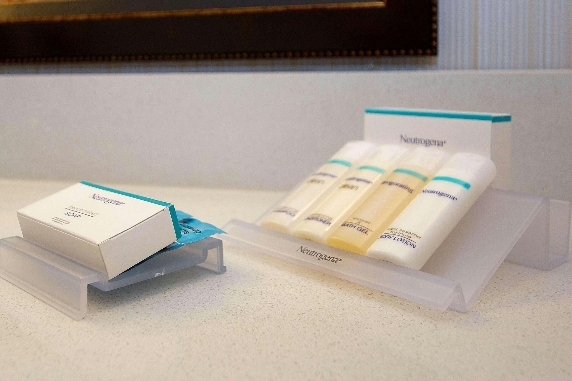 Hotel Hilton Garden Inn Burlington Downtown photo 4