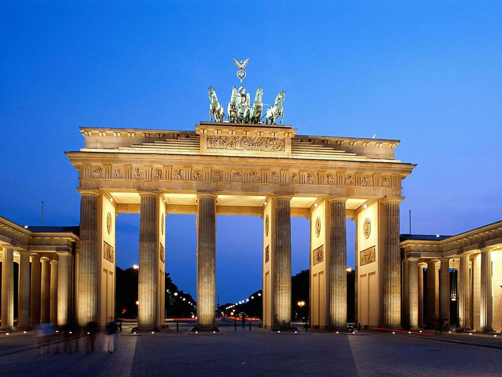 Hotel Novotel Berlin Mitte photo 3